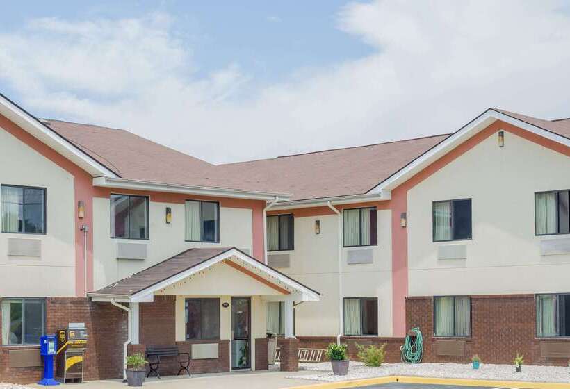 فندق على الطريق Super 8 By Wyndham Appomattox Va