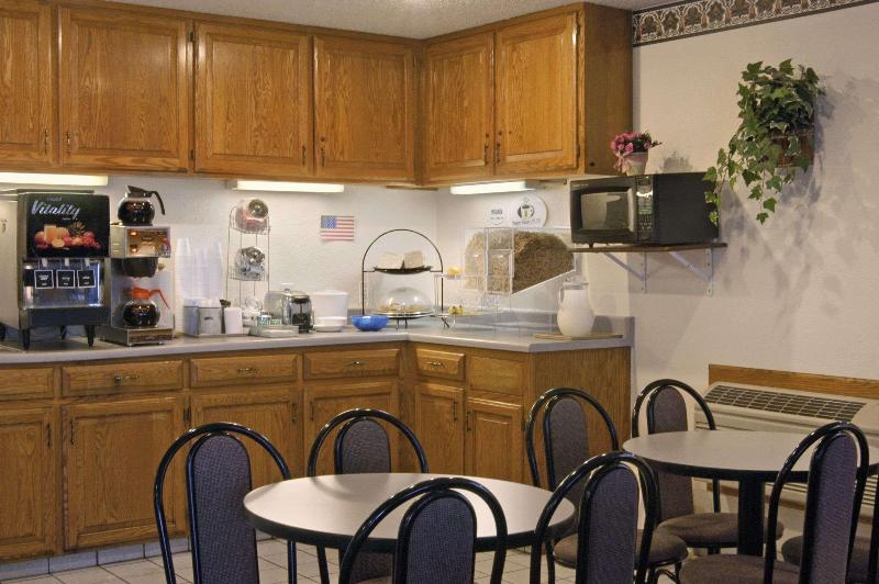 汽车旅馆  Super 8 By Wyndham Aransas Pass