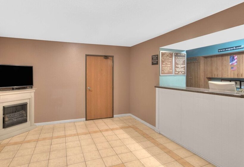 فندق على الطريق Super 8 By Wyndham Augusta