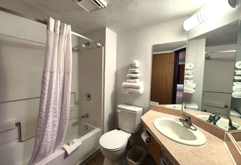 Мотель Super 8 By Wyndham Austin North/university Area