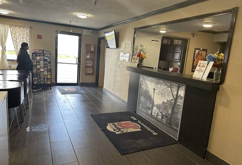 Мотель Super 8 By Wyndham Baltimore/essex Area