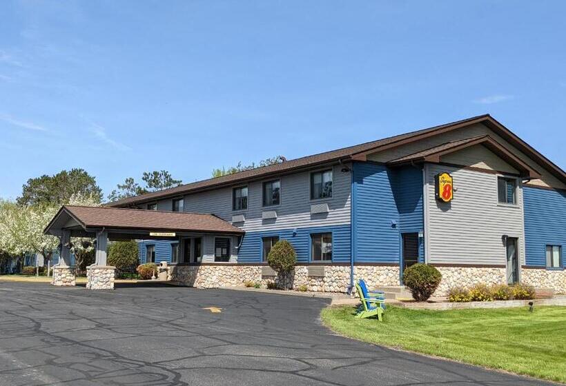 فندق على الطريق Super 8 By Wyndham Baxter/brainerd Area