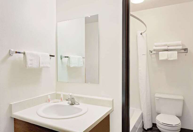 مُتل Super 8 By Wyndham Belgrade/bozeman Airport