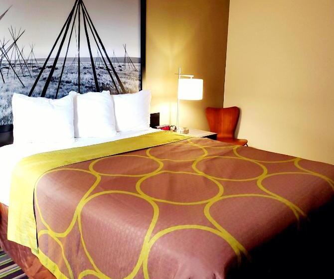 مُتل Super 8 By Wyndham Belgrade/bozeman Airport
