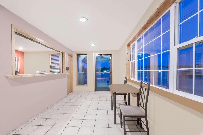 모텔 Super 8 By Wyndham Belle Fourche Sd