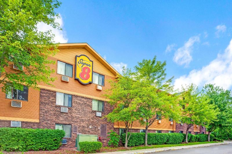 모텔 Red Roof Plus Belleville