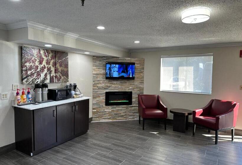 모텔 Red Roof Plus Belleville