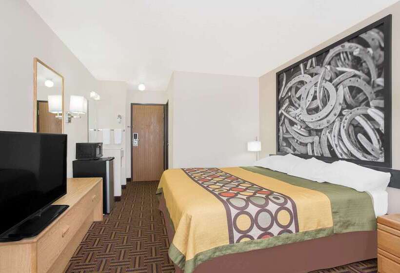 Мотель Super 8 By Wyndham Bloomfield