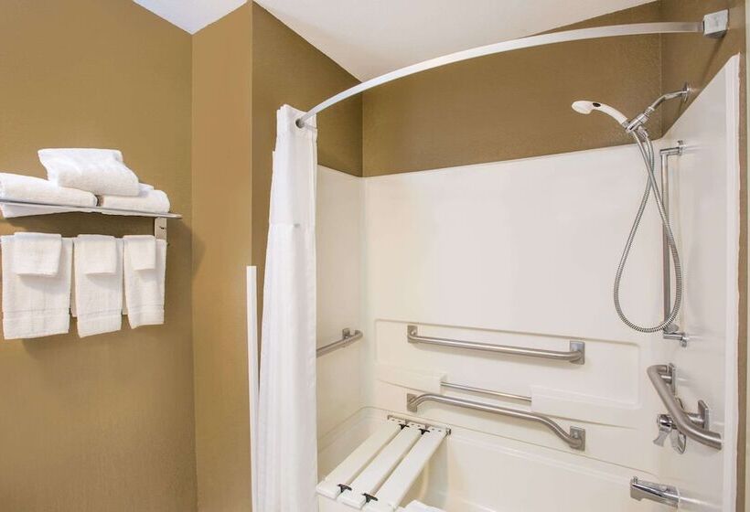 فندق على الطريق Super 8 By Wyndham Brookings