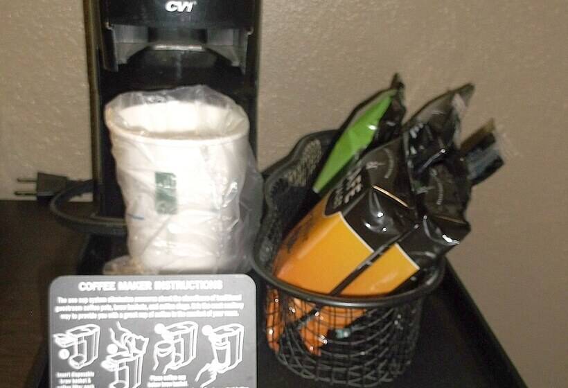 فندق على الطريق Super 8 By Wyndham Brookings