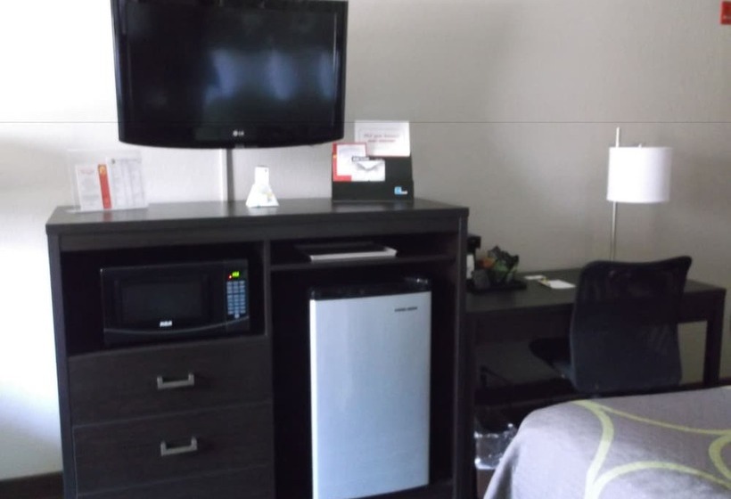 فندق على الطريق Super 8 By Wyndham Brookings