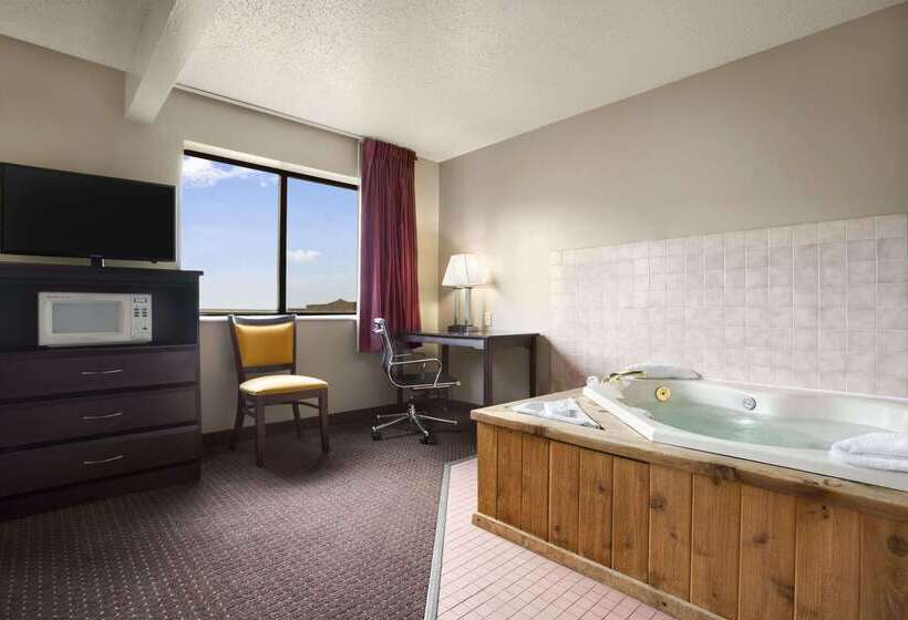 מוטל Super 8 By Wyndham Cameron