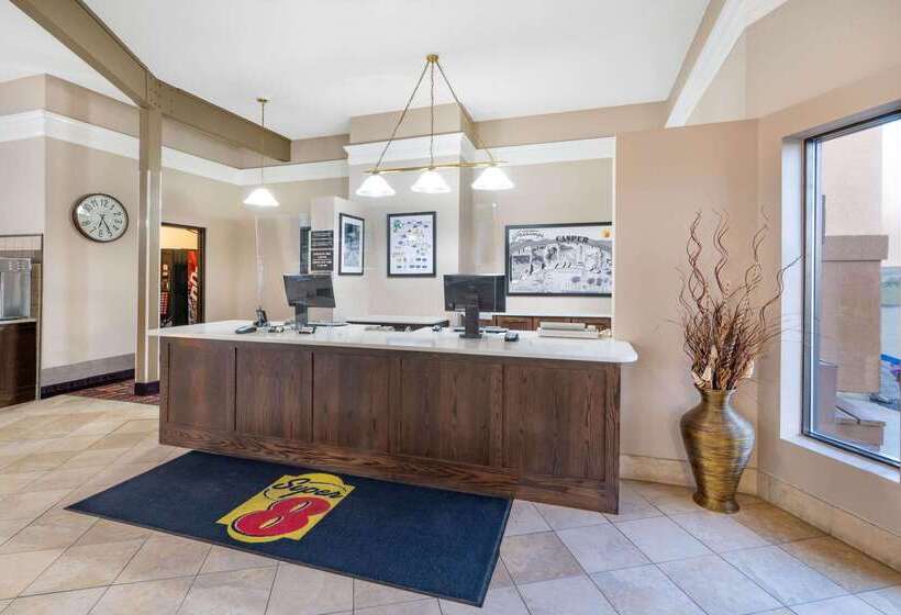 Мотель Super 8 By Wyndham Casper West By The River