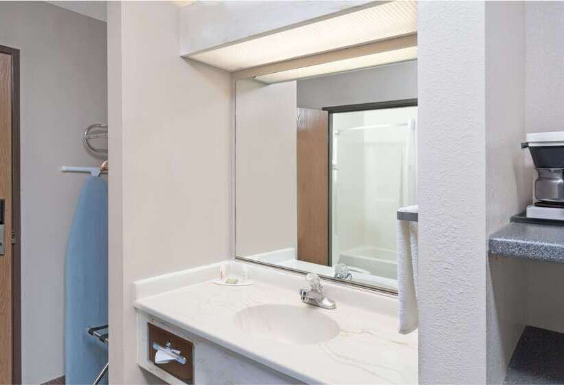 مُتل Super 8 By Wyndham Chicago O'hare Airport