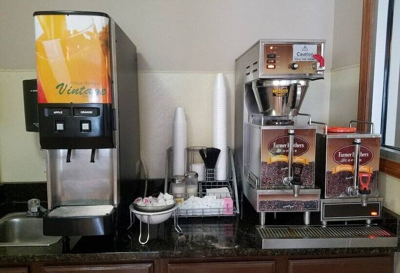 مُتل Super 8 By Wyndham Chicago O'hare Airport