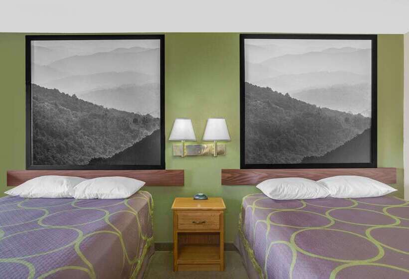 فندق على الطريق Super 8 By Wyndham Christiansburg/blacksburg Area