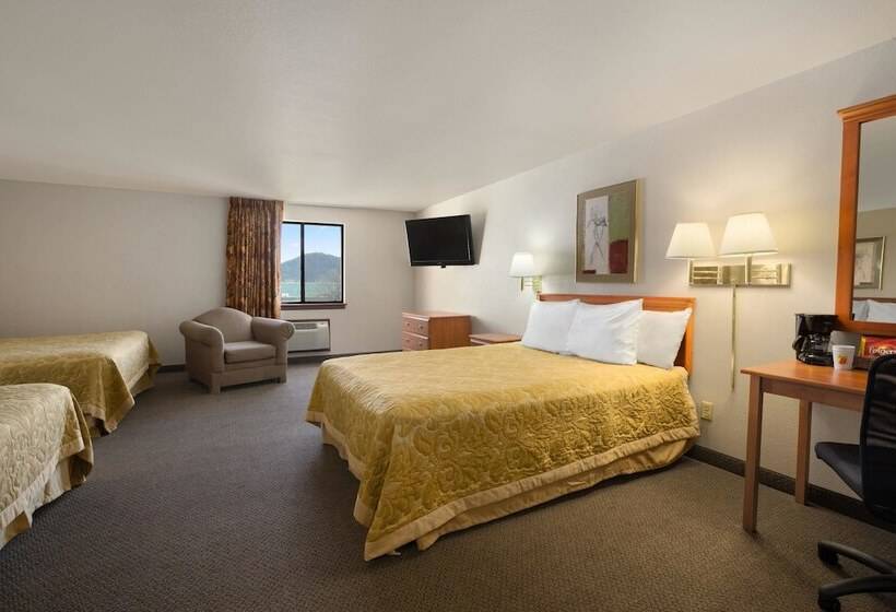 فندق على الطريق Super 8 By Wyndham Coeur D Alene