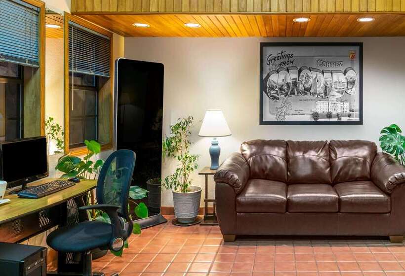 فندق على الطريق Super 8 By Wyndham Cortez/mesa Verde Area