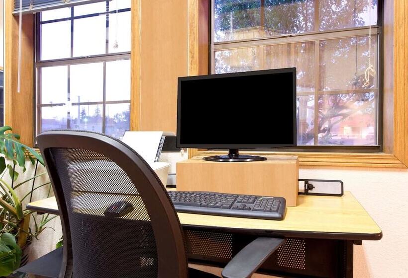 فندق على الطريق Super 8 By Wyndham Cortez/mesa Verde Area