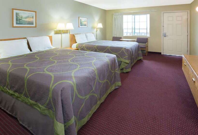 فندق على الطريق Super 8 By Wyndham Crescent City