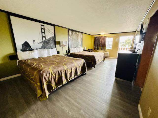 فندق على الطريق Super 8 By Wyndham Crescent City