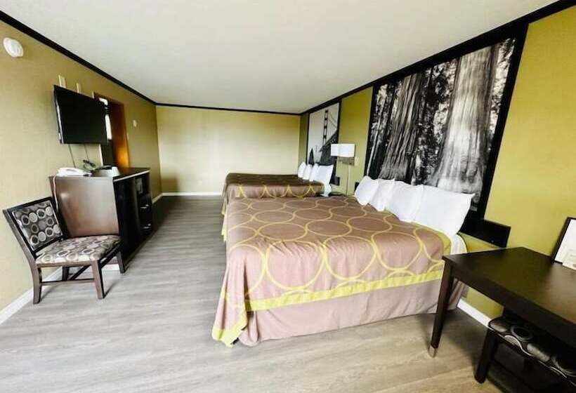 فندق على الطريق Super 8 By Wyndham Crescent City