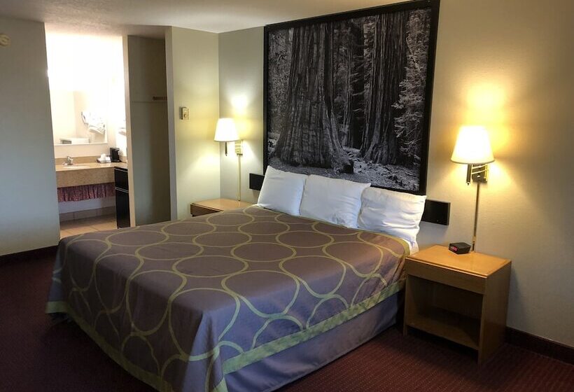 فندق على الطريق Super 8 By Wyndham Crescent City