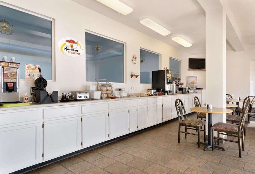 מוטל Super 8 By Wyndham Custer/crazy Horse Area