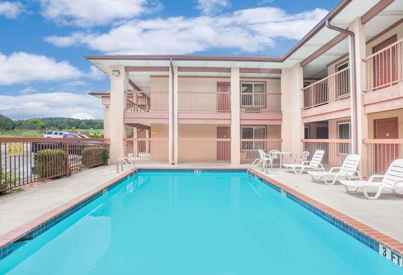 モーテル Super 8 By Wyndham Decatur Priceville