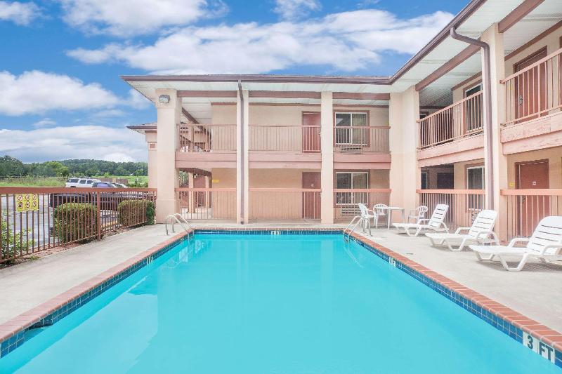 モーテル Super 8 By Wyndham Decatur Priceville