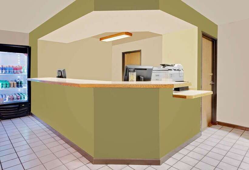 מוטל Super 8 By Wyndham Denver Central