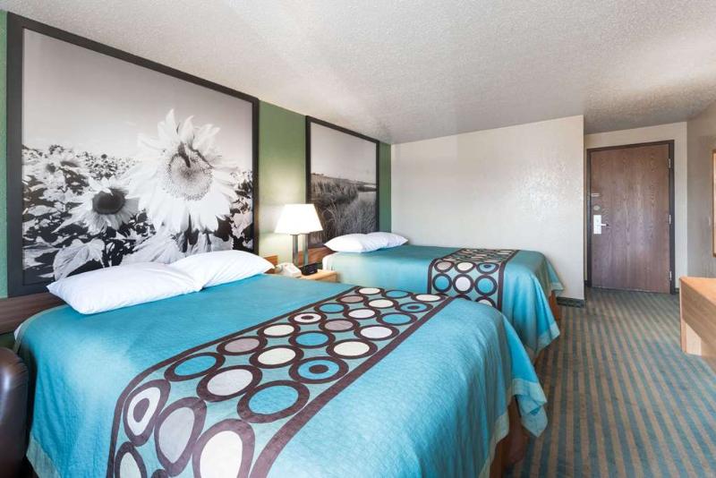 汽车旅馆 Super 8 By Wyndham Devils Lake