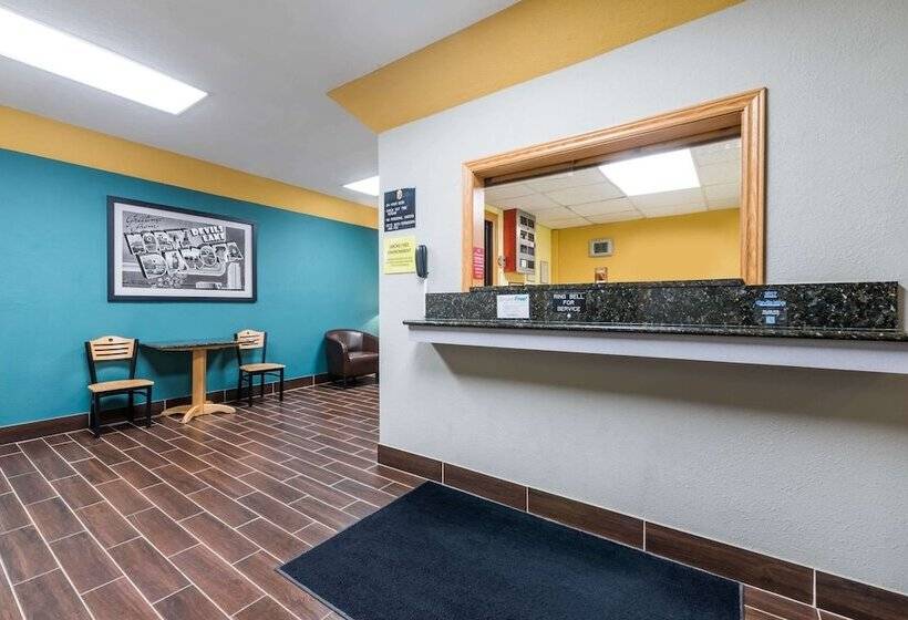 汽车旅馆 Super 8 By Wyndham Devils Lake