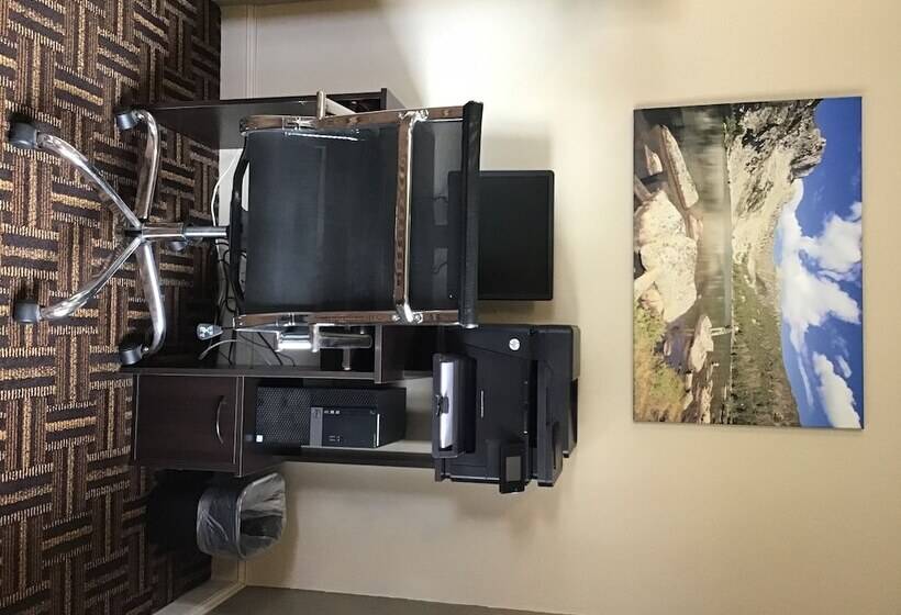 فندق على الطريق Super 8 By Wyndham Dillon