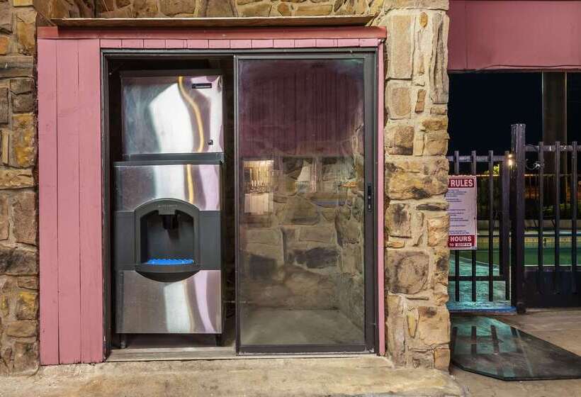 Мотель Super 8 By Wyndham Eastland