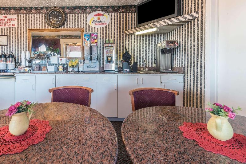 Мотель Super 8 By Wyndham Eastland