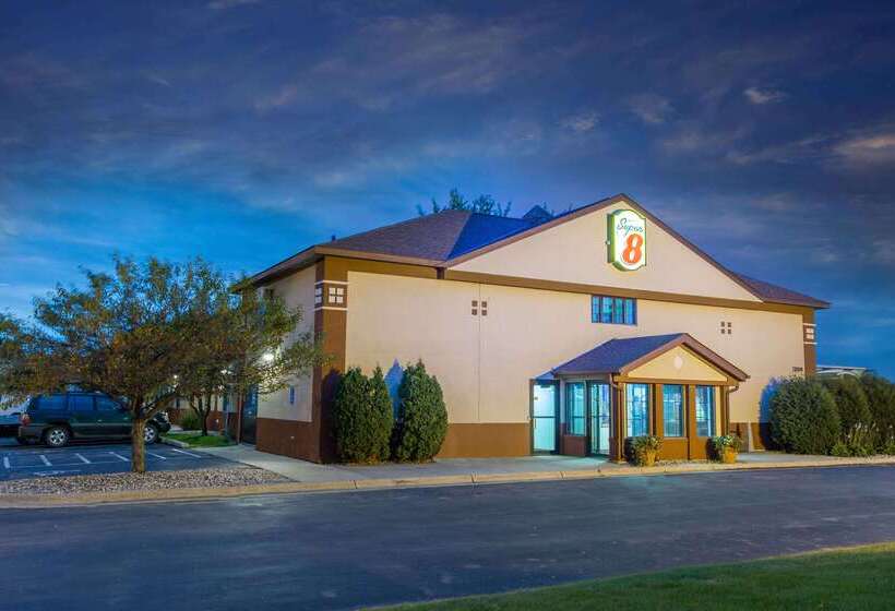 מוטל Super 8 By Wyndham Fairmont