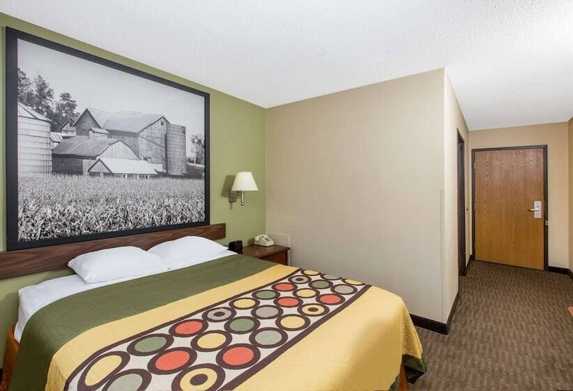 מוטל Super 8 By Wyndham Fairmont