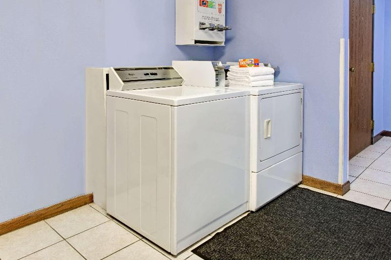 모텔 Super 8 By Wyndham Fort Collins