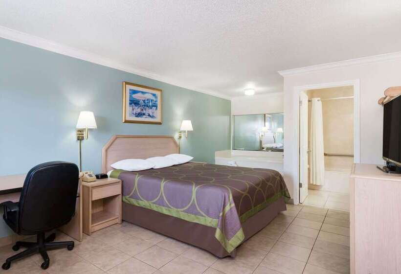 فندق على الطريق Super 8 By Wyndham Ft Walton Beach