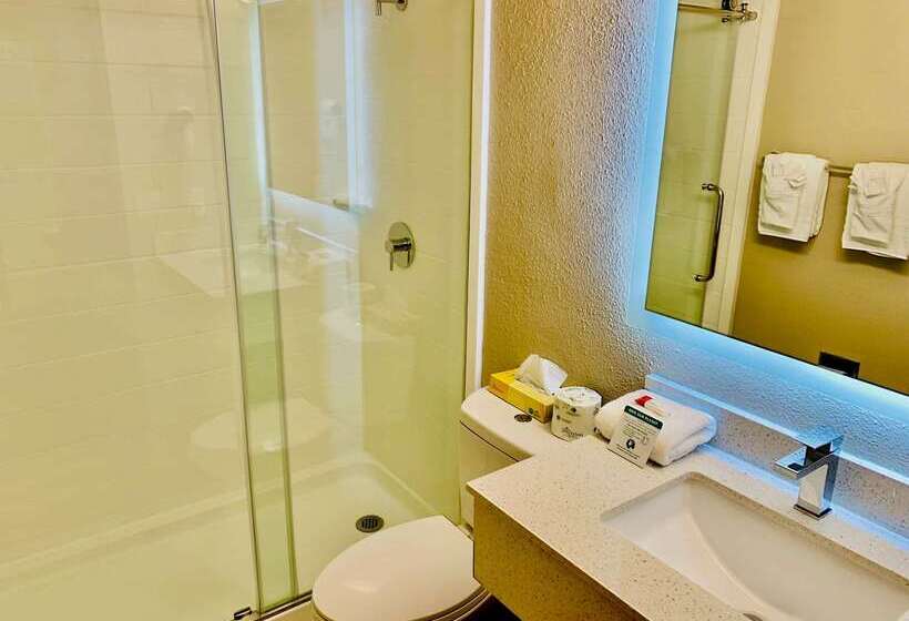 فندق على الطريق Super 8 Gainesville I 75 Hospital University Area