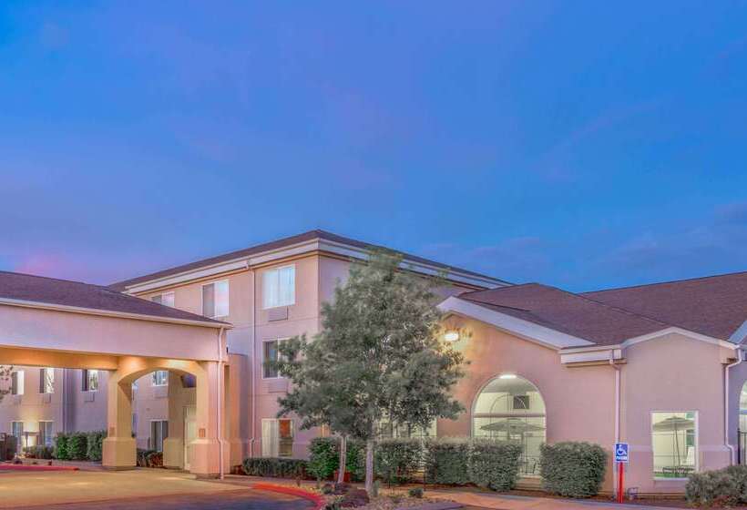 فندق على الطريق Super 8 By Wyndham Heyburn