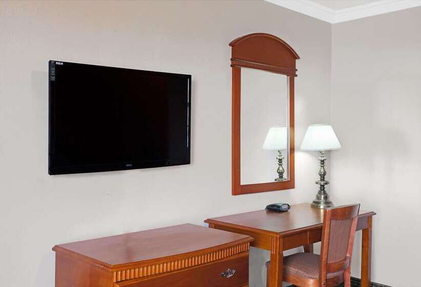 فندق على الطريق Super 8 By Wyndham Hollywood/la Area