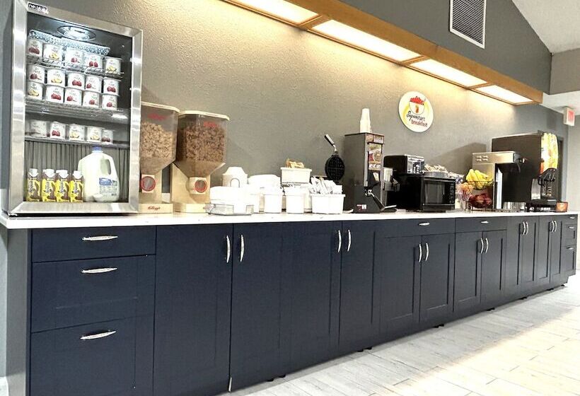 فندق على الطريق Super 8 By Wyndham Hot Springs