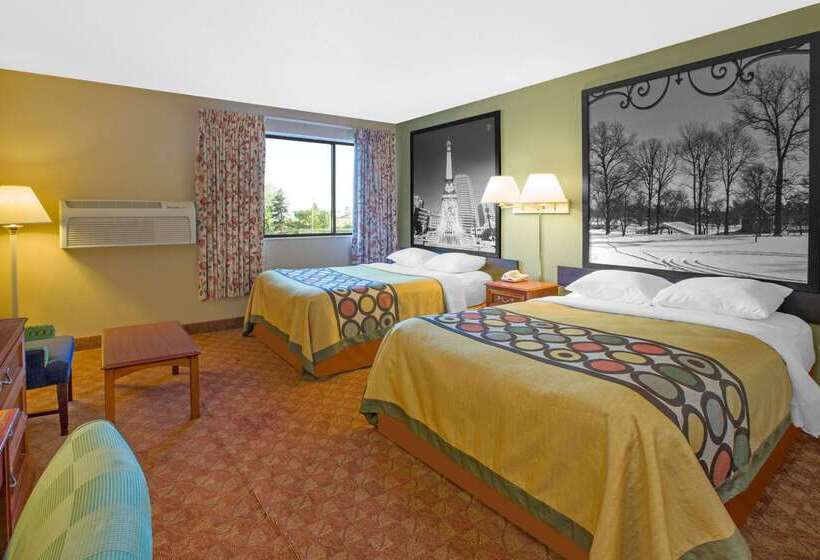 汽车旅馆 Super 8 By Wyndham Howe