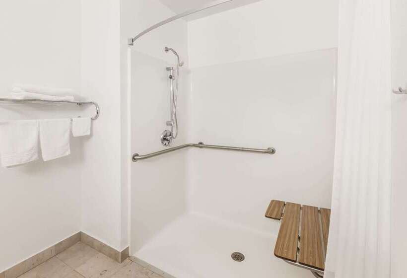 모텔 Super 8 By Wyndham Ionia Mi