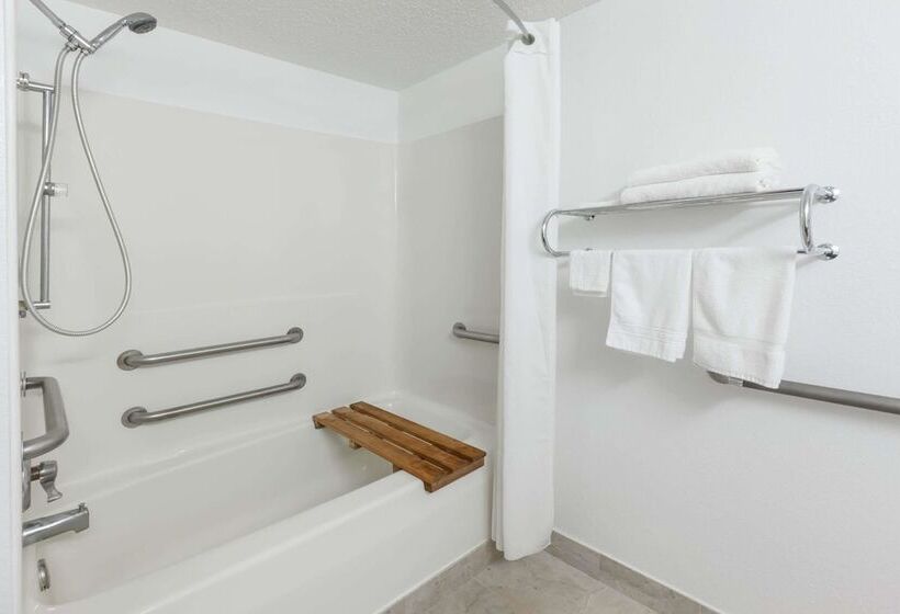 모텔 Super 8 By Wyndham Ionia Mi