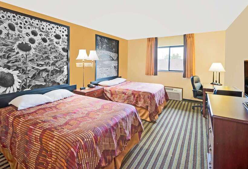 모텔 Super 8 By Wyndham Iowa Falls