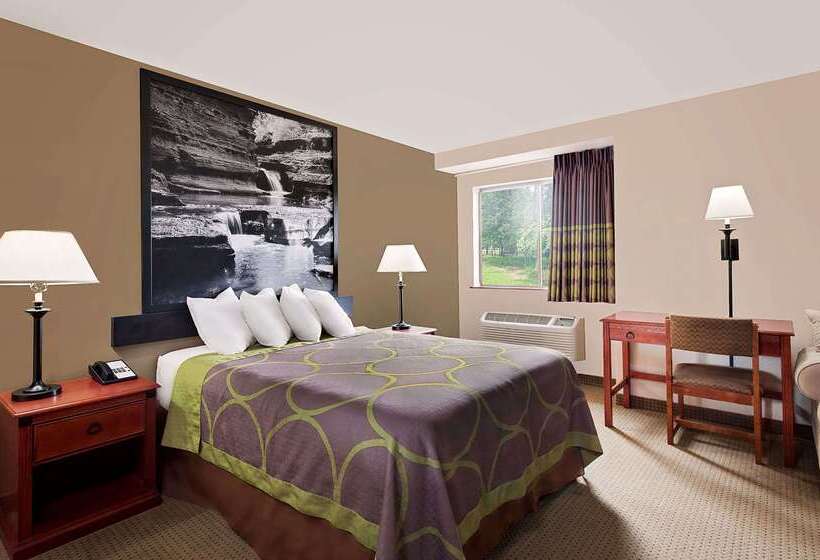 فندق على الطريق Super 8 By Wyndham Ithaca