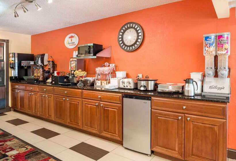 فندق على الطريق Super 8 By Wyndham Jacksonville